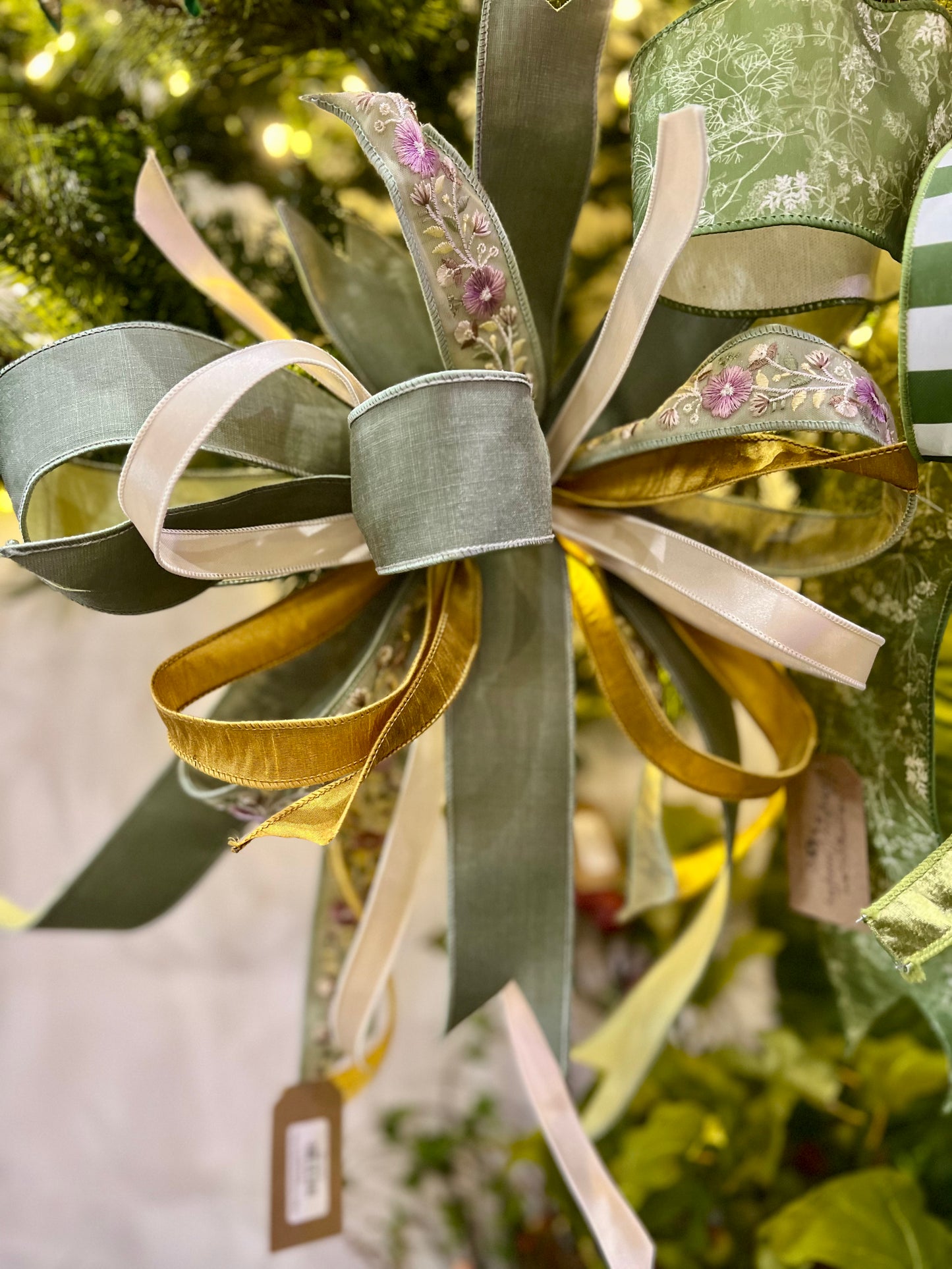 Sage Green/Mustard Bow