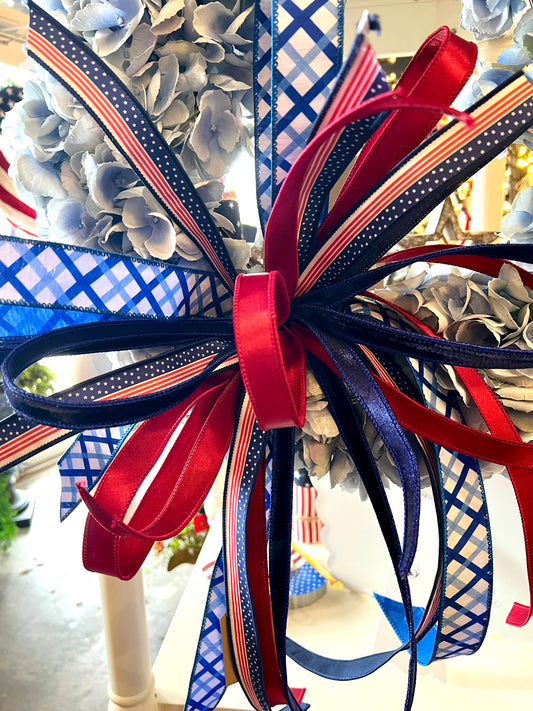 Blue/Red Star/Red Bow